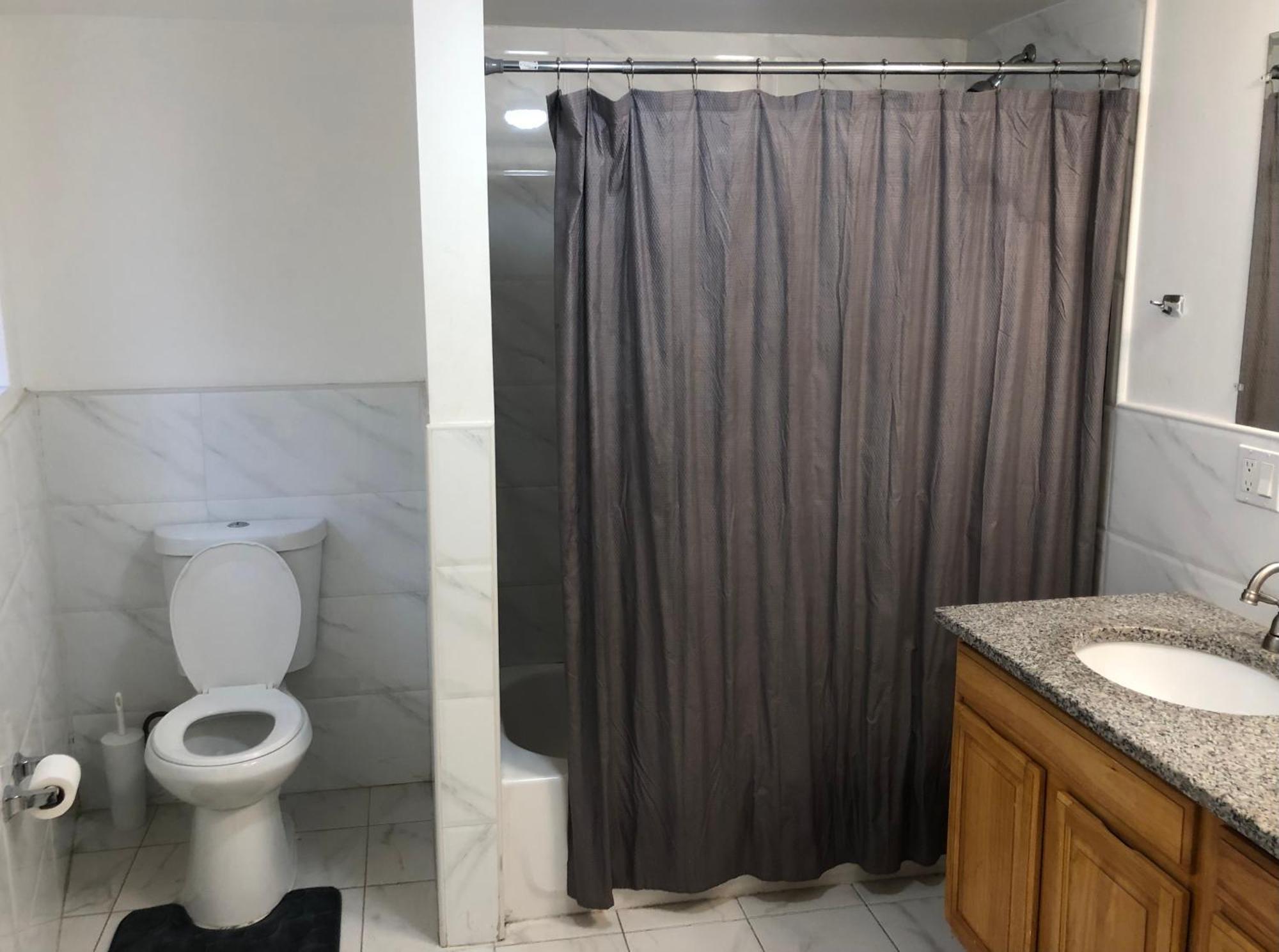 Large And Private Apartment Can Sleep Up To 8 People Comfortably With Direct Nyc Manhattan Train Only 5 Minute Walk Away Элизабет Экстерьер фото